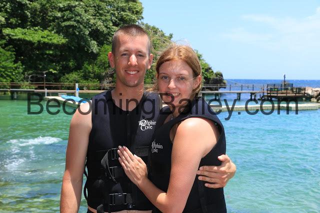 {Honeymoon in Jamaica} Swimming with Dolphins at Dolphin Cove